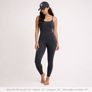Beyond Yoga Jumpsuit Bodysuit Womens M Charcoal Gray Minimalist Athletic Gym